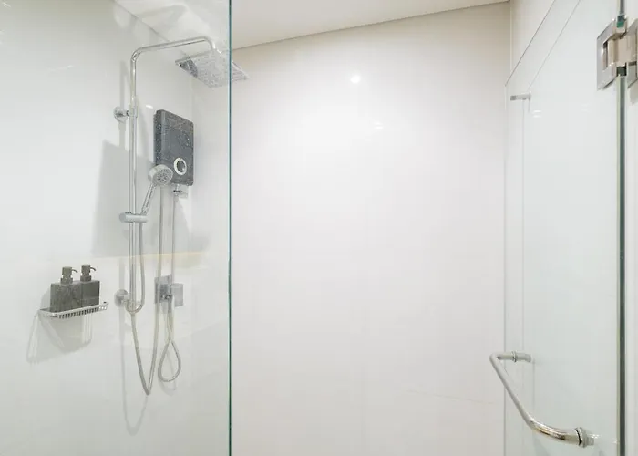 High Rise Luxury Loft-gym-pool-fast Wi-fi Apartment Bangkok